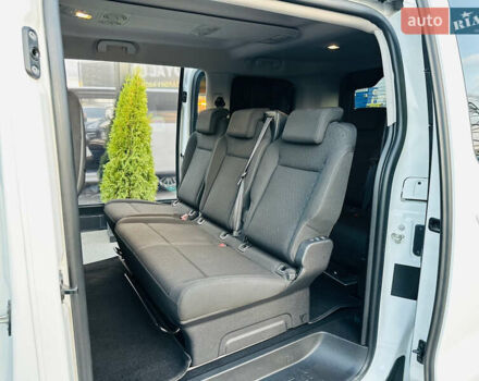 Белый Опель Zafira Life, объемом двигателя 0 л и пробегом 21 тыс. км за 23200 $, фото 15 на Automoto.ua