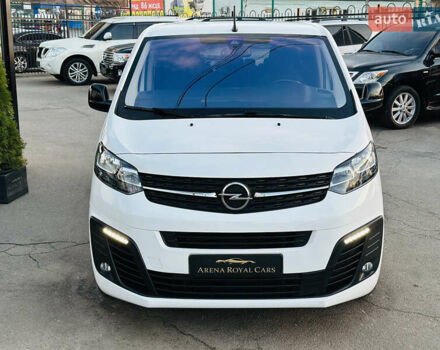 Белый Опель Zafira Life, объемом двигателя 0 л и пробегом 21 тыс. км за 23200 $, фото 7 на Automoto.ua