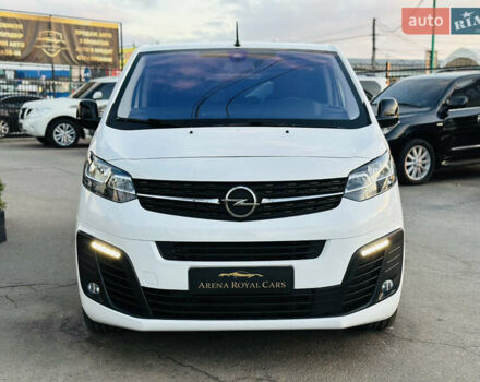 Белый Опель Zafira Life, объемом двигателя 0 л и пробегом 21 тыс. км за 23200 $, фото 6 на Automoto.ua