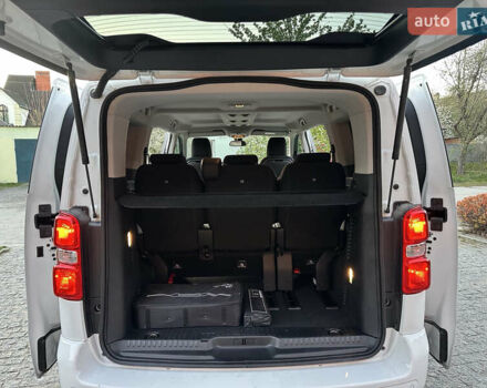 Белый Опель Zafira Life, объемом двигателя 0 л и пробегом 21 тыс. км за 22500 $, фото 9 на Automoto.ua