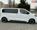 Белый Опель Zafira Life, объемом двигателя 0 л и пробегом 45 тыс. км за 28800 $, фото 6 на Automoto.ua