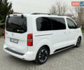 Белый Опель Zafira Life, объемом двигателя 0 л и пробегом 45 тыс. км за 28800 $, фото 5 на Automoto.ua