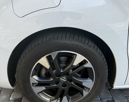 Білий Опель Zafira Life, об'ємом двигуна 0 л та пробігом 43 тис. км за 29500 $, фото 13 на Automoto.ua