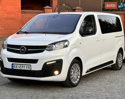 Белый Опель Zafira Life, объемом двигателя 0 л и пробегом 21 тыс. км за 23500 $, фото 1 на Automoto.ua