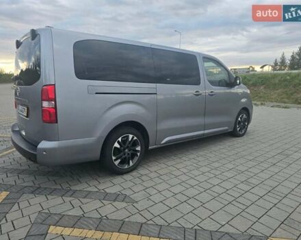 Сірий Опель Zafira Life, об'ємом двигуна 2 л та пробігом 200 тис. км за 25999 $, фото 3 на Automoto.ua