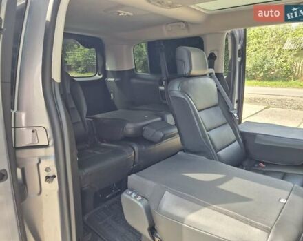 Серый Опель Zafira Life, объемом двигателя 2 л и пробегом 200 тыс. км за 25999 $, фото 64 на Automoto.ua
