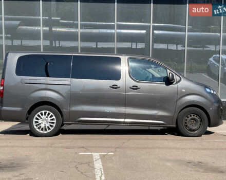 Серый Опель Zafira Life, объемом двигателя 2 л и пробегом 80 тыс. км за 34900 $, фото 6 на Automoto.ua