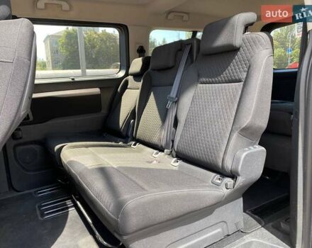 Серый Опель Zafira Life, объемом двигателя 2 л и пробегом 80 тыс. км за 27900 $, фото 17 на Automoto.ua