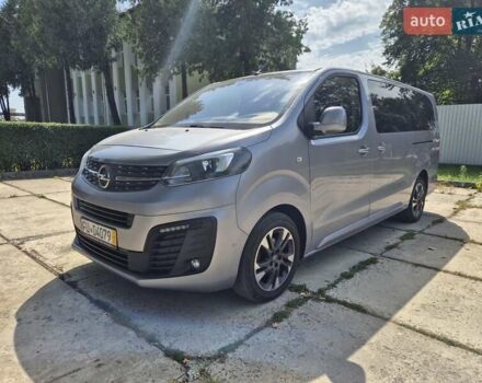 Серый Опель Zafira Life, объемом двигателя 2 л и пробегом 200 тыс. км за 25999 $, фото 14 на Automoto.ua