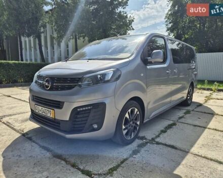 Серый Опель Zafira Life, объемом двигателя 2 л и пробегом 200 тыс. км за 25999 $, фото 8 на Automoto.ua