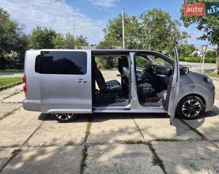 Серый Опель Zafira Life, объемом двигателя 2 л и пробегом 200 тыс. км за 25999 $, фото 33 на Automoto.ua