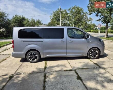 Серый Опель Zafira Life, объемом двигателя 2 л и пробегом 200 тыс. км за 25999 $, фото 22 на Automoto.ua