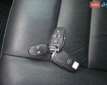 Сірий Опель Zafira Life, об'ємом двигуна 2 л та пробігом 200 тис. км за 25999 $, фото 43 на Automoto.ua