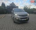 Сірий Опель Zafira Life, об'ємом двигуна 2 л та пробігом 200 тис. км за 25999 $, фото 1 на Automoto.ua