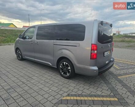 Сірий Опель Zafira Life, об'ємом двигуна 2 л та пробігом 200 тис. км за 25999 $, фото 14 на Automoto.ua