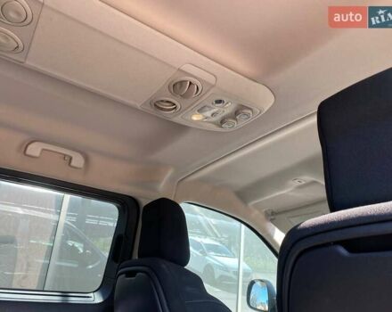 Серый Опель Zafira Life, объемом двигателя 2 л и пробегом 80 тыс. км за 27900 $, фото 23 на Automoto.ua