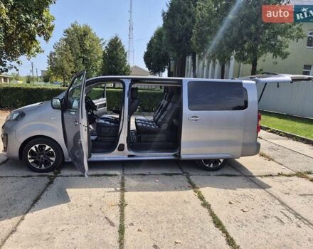 Серый Опель Zafira Life, объемом двигателя 2 л и пробегом 200 тыс. км за 25999 $, фото 34 на Automoto.ua