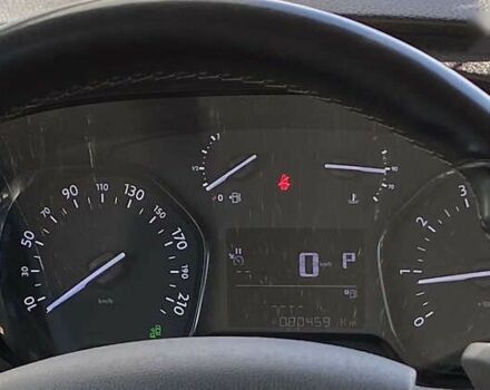 Серый Опель Zafira Life, объемом двигателя 2 л и пробегом 80 тыс. км за 33900 $, фото 28 на Automoto.ua