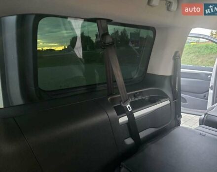Сірий Опель Zafira Life, об'ємом двигуна 2 л та пробігом 200 тис. км за 25999 $, фото 47 на Automoto.ua