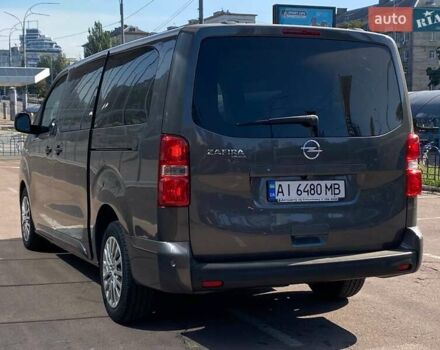 Серый Опель Zafira Life, объемом двигателя 2 л и пробегом 80 тыс. км за 27900 $, фото 2 на Automoto.ua