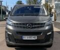 Серый Опель Zafira Life, объемом двигателя 2 л и пробегом 80 тыс. км за 33900 $, фото 2 на Automoto.ua