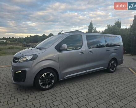 Сірий Опель Zafira Life, об'ємом двигуна 2 л та пробігом 200 тис. км за 25999 $, фото 8 на Automoto.ua