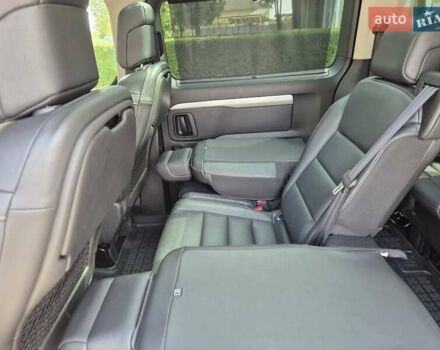 Серый Опель Zafira Life, объемом двигателя 2 л и пробегом 200 тыс. км за 25999 $, фото 67 на Automoto.ua