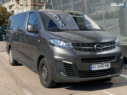 Сірий Опель Zafira Life, об'ємом двигуна 2 л та пробігом 80 тис. км за 33900 $, фото 1 на Automoto.ua