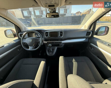 Помаранчевий Опель Zafira Life, об'ємом двигуна 2 л та пробігом 15 тис. км за 26000 $, фото 39 на Automoto.ua