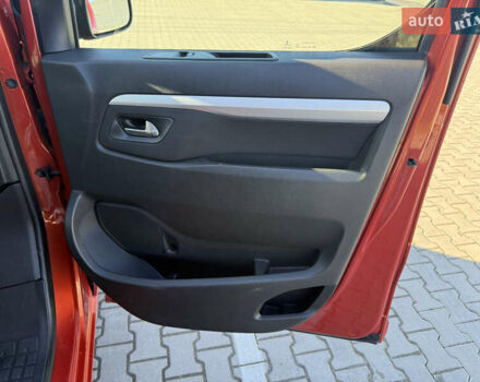 Помаранчевий Опель Zafira Life, об'ємом двигуна 2 л та пробігом 15 тис. км за 26000 $, фото 32 на Automoto.ua