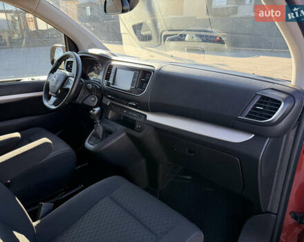 Помаранчевий Опель Zafira Life, об'ємом двигуна 2 л та пробігом 15 тис. км за 26000 $, фото 33 на Automoto.ua