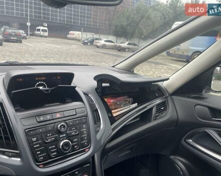 Білий Опель Zafira Tourer, об'ємом двигуна 2 л та пробігом 187 тис. км за 9450 $, фото 55 на Automoto.ua