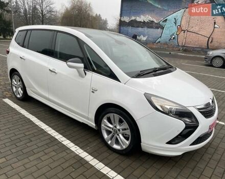 Білий Опель Zafira Tourer, об'ємом двигуна 2 л та пробігом 187 тис. км за 9450 $, фото 71 на Automoto.ua