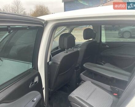 Білий Опель Zafira Tourer, об'ємом двигуна 2 л та пробігом 187 тис. км за 9450 $, фото 7 на Automoto.ua