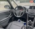 Белый Опель Zafira Tourer, объемом двигателя 2 л и пробегом 187 тыс. км за 9450 $, фото 36 на Automoto.ua