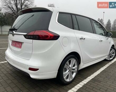 Білий Опель Zafira Tourer, об'ємом двигуна 2 л та пробігом 187 тис. км за 9450 $, фото 60 на Automoto.ua