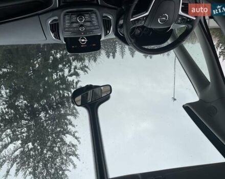 Белый Опель Zafira Tourer, объемом двигателя 2 л и пробегом 187 тыс. км за 9850 $, фото 14 на Automoto.ua