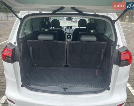 Белый Опель Zafira Tourer, объемом двигателя 2 л и пробегом 187 тыс. км за 9450 $, фото 58 на Automoto.ua