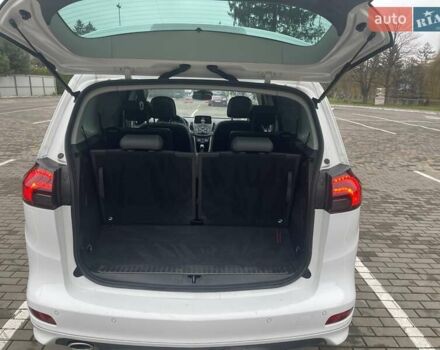 Белый Опель Zafira Tourer, объемом двигателя 2 л и пробегом 187 тыс. км за 9450 $, фото 59 на Automoto.ua