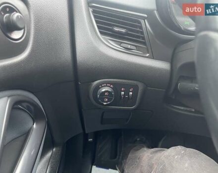 Білий Опель Zafira Tourer, об'ємом двигуна 2 л та пробігом 187 тис. км за 9450 $, фото 51 на Automoto.ua