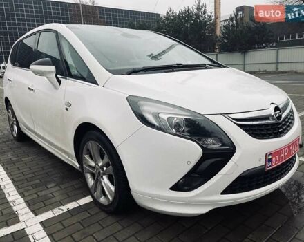 Белый Опель Zafira Tourer, объемом двигателя 2 л и пробегом 187 тыс. км за 9850 $, фото 22 на Automoto.ua