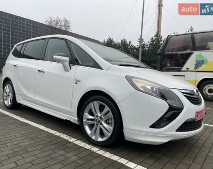 Білий Опель Zafira Tourer, об'ємом двигуна 2 л та пробігом 187 тис. км за 9450 $, фото 66 на Automoto.ua