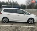 Белый Опель Zafira Tourer, объемом двигателя 2 л и пробегом 187 тыс. км за 9450 $, фото 20 на Automoto.ua