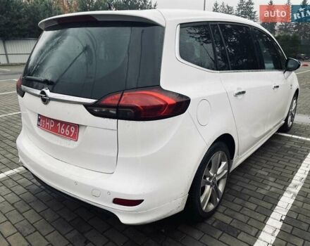 Белый Опель Zafira Tourer, объемом двигателя 2 л и пробегом 187 тыс. км за 9850 $, фото 29 на Automoto.ua