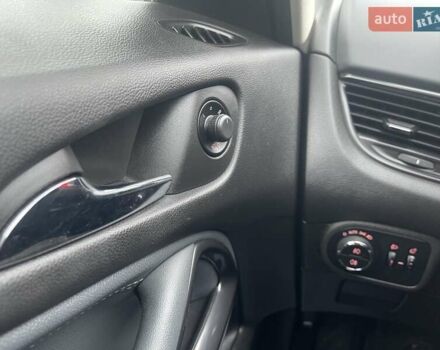 Білий Опель Zafira Tourer, об'ємом двигуна 2 л та пробігом 187 тис. км за 9450 $, фото 52 на Automoto.ua