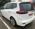Белый Опель Zafira Tourer, объемом двигателя 2 л и пробегом 187 тыс. км за 9850 $, фото 6 на Automoto.ua