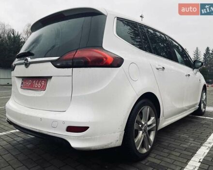 Белый Опель Zafira Tourer, объемом двигателя 2 л и пробегом 187 тыс. км за 9850 $, фото 30 на Automoto.ua
