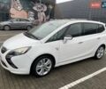 Білий Опель Zafira Tourer, об'ємом двигуна 2 л та пробігом 187 тис. км за 9450 $, фото 62 на Automoto.ua