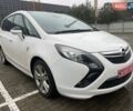 Белый Опель Zafira Tourer, объемом двигателя 2 л и пробегом 187 тыс. км за 9850 $, фото 3 на Automoto.ua