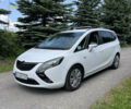 Білий Опель Zafira Tourer, об'ємом двигуна 2 л та пробігом 250 тис. км за 7500 $, фото 1 на Automoto.ua